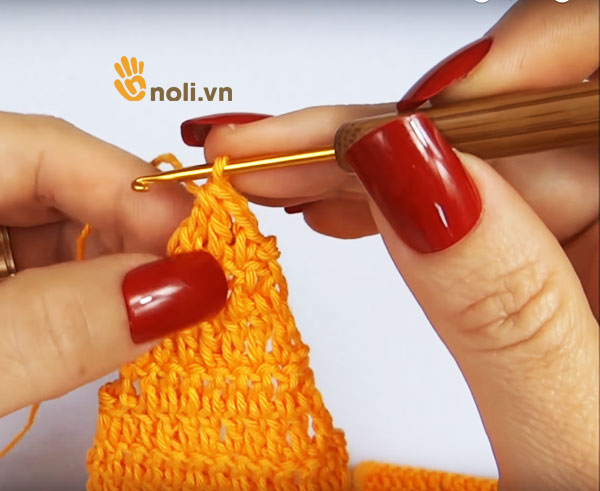 [Video] Thật đơn giản để học móc croptop bằng len sợi (phần 2)