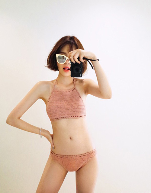 Xu hướng Bikini len móc lên ngôi mùa hè 2017